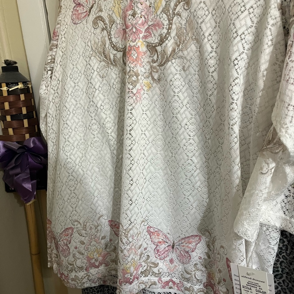 Alfred Dunner White Lace Top with Pink Butterfly Trim